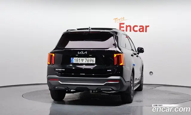 Kia Sorento 2024 1.6 автомат (гидро), миниатюра 3 Kia Sorento 2024 1.6 автомат (гидро), миниатюра 3