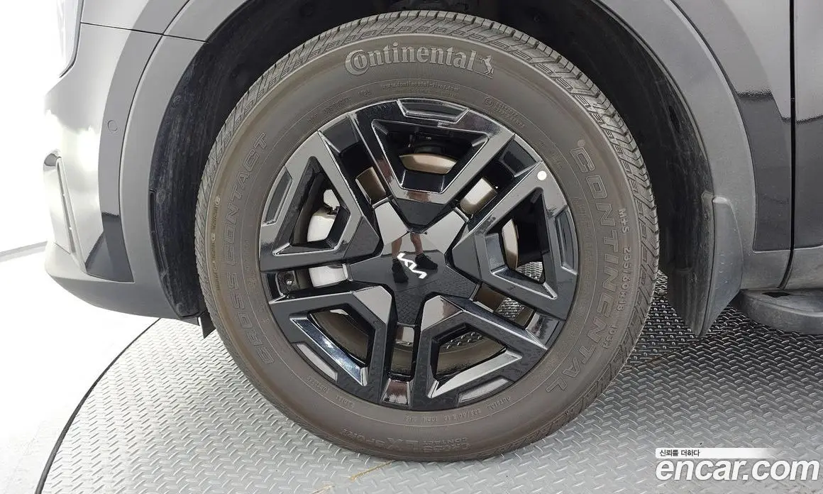 Kia Sorento 2024 1.6 автомат (гидро), фото 4 Kia Sorento 2024 1.6 автомат (гидро), фото 4