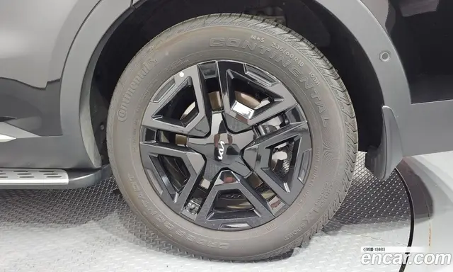 Kia Sorento 2024 1.6 автомат (гидро), миниатюра 6 Kia Sorento 2024 1.6 автомат (гидро), миниатюра 6