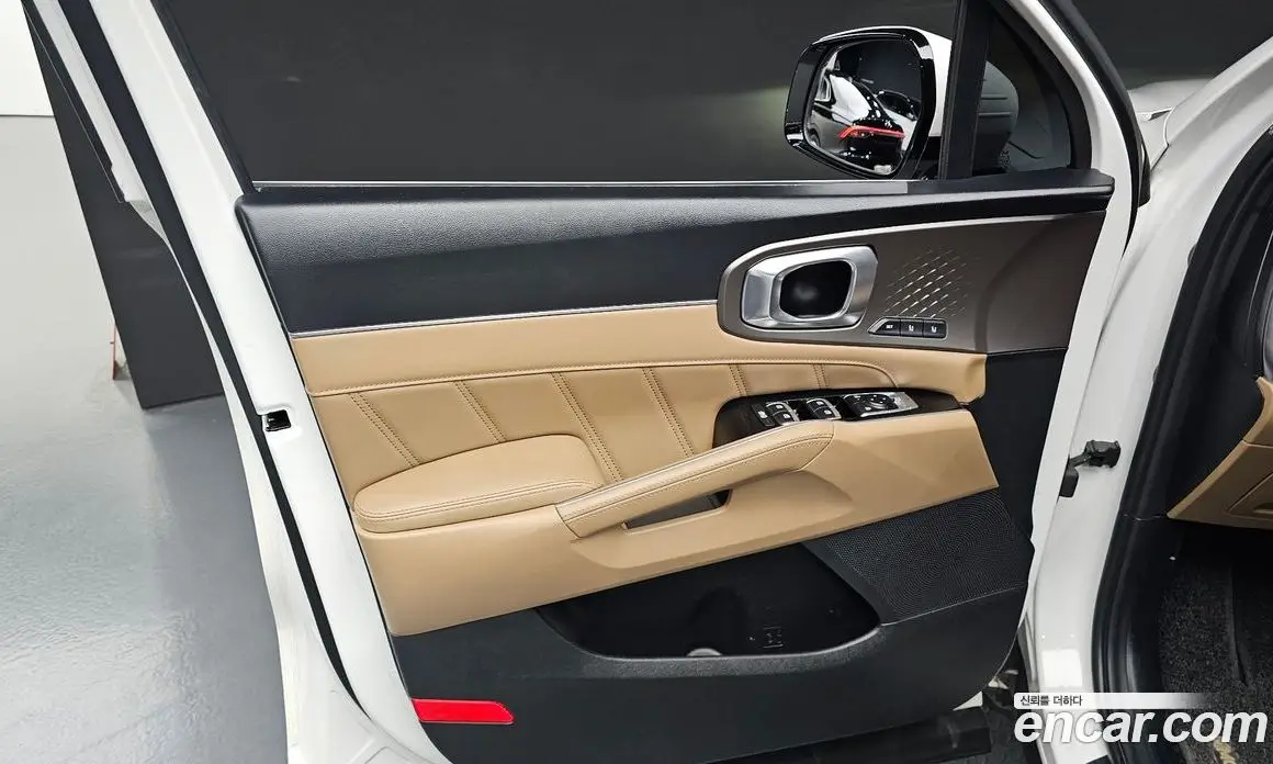 Kia Sorento 2024 2.5 автомат (гидро), фото 13 Kia Sorento 2024 2.5 автомат (гидро), фото 13