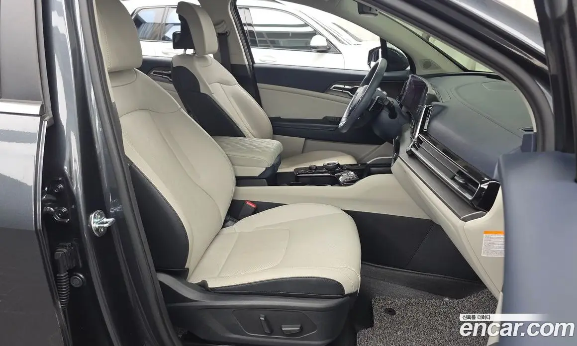 Kia Sportage 2023 1.6 автомат (гидро), фото 17 Kia Sportage 2023 1.6 автомат (гидро), фото 17
