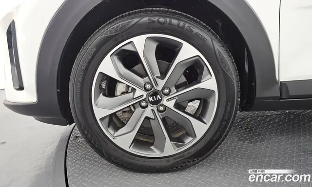 Kia Stonic 2018 1.4 автомат (гидро), миниатюра 5