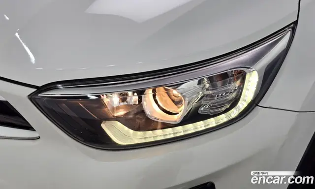 Kia Stonic 2018 1.4 автомат (гидро), миниатюра 8