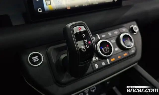 Land Rover Defender 2020 2.0 автомат (гидро), миниатюра 12