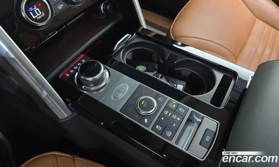 Land Rover Discovery 2019 3.0 автомат (гидро), фото 12 Land Rover Discovery 2019 3.0 автомат (гидро), фото 12