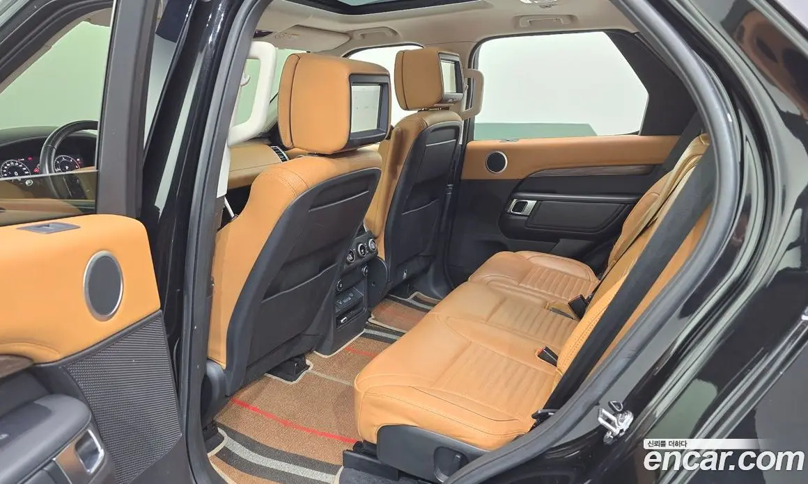Land Rover Discovery 2019 3.0 автомат (гидро), фото 17 Land Rover Discovery 2019 3.0 автомат (гидро), фото 17