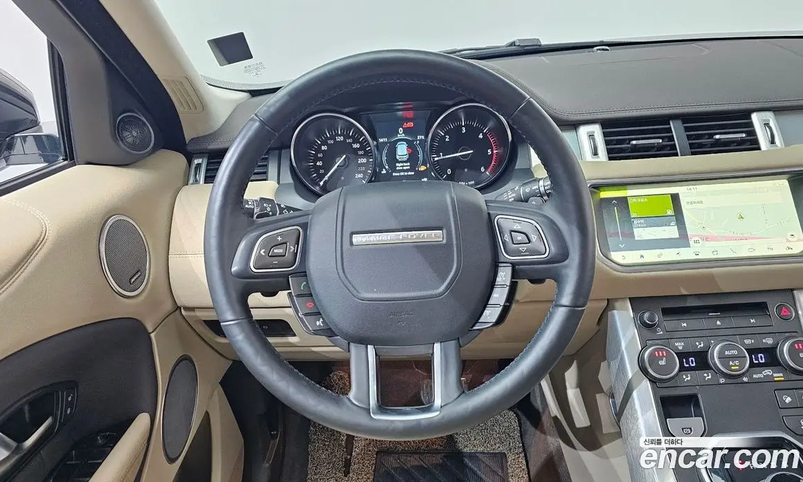 Land Rover Range Rover Evoque 2018 2.0 автомат (гидро), фото 17 Land Rover Range Rover Evoque 2018 2.0 автомат (гидро), фото 17