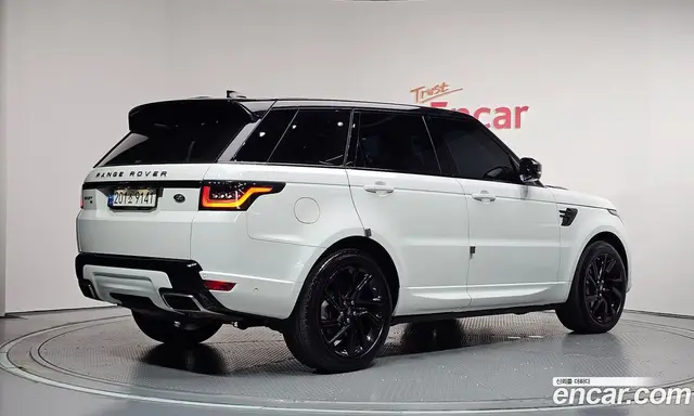 Land Rover Range Rover Sport 2021 3.0 автомат (гидро), миниатюра 2