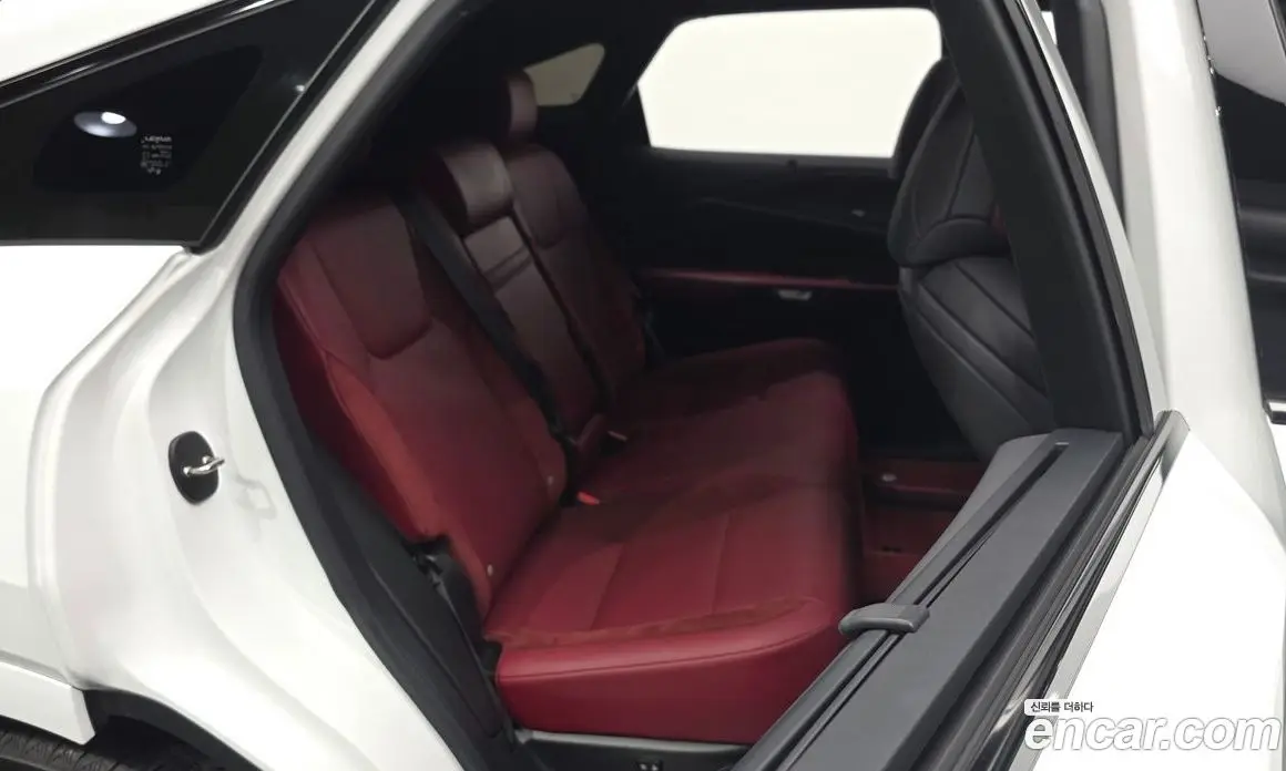 Lexus RX 2024 2.4 автомат (гидро), фото 16