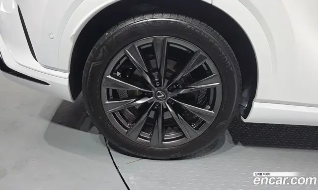 Lexus RX 2024 2.4 автомат (гидро), миниатюра 4