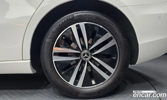 Mercedes-Benz A-Class 2021 1.9 автомат (гидро), миниатюра 6 Mercedes-Benz A-Class 2021 1.9 автомат (гидро), миниатюра 6