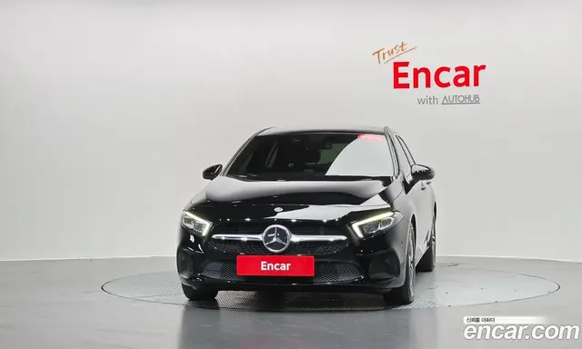Mercedes-Benz A-Class 2021 2.0 автомат (гидро), миниатюра 2
