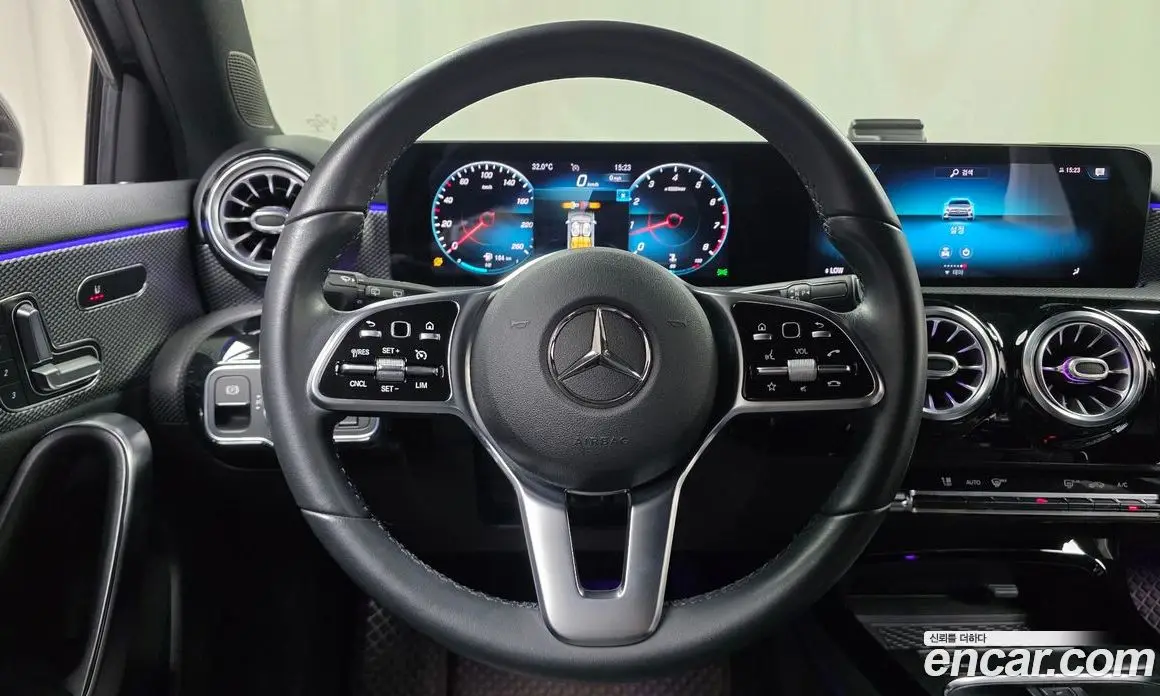 Mercedes-Benz A-Class 2021 2.0 автомат (гидро), фото 18
