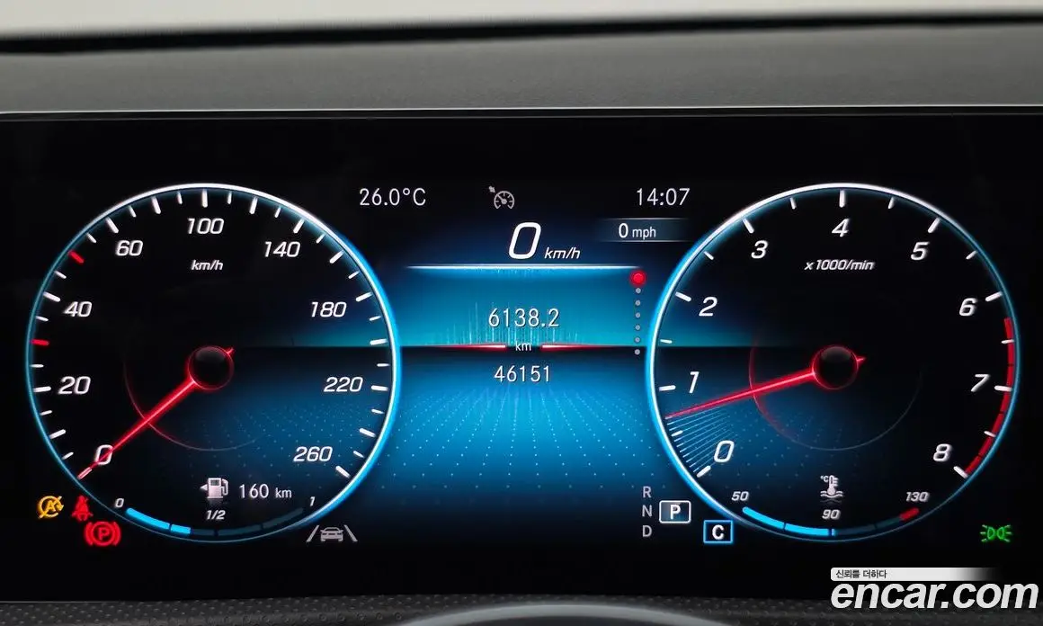 Mercedes-Benz A-Class 2022 2.0 автомат (гидро), фото 10