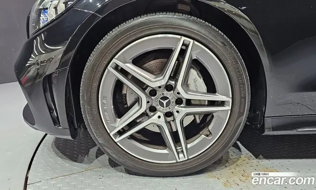 Mercedes-Benz C-Class 2020 2.0 автомат (гидро), миниатюра 5 Mercedes-Benz C-Class 2020 2.0 автомат (гидро), миниатюра 5