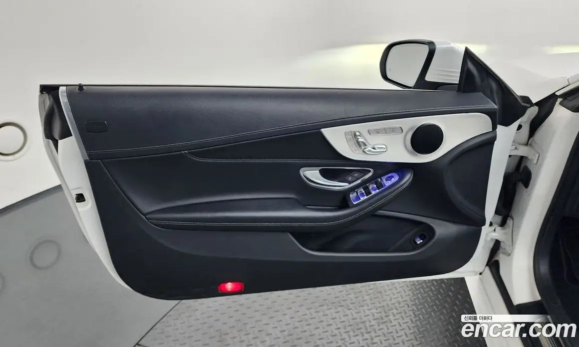 Mercedes-Benz C-Class 2022 2.0 автомат (гидро), фото 13 Mercedes-Benz C-Class 2022 2.0 автомат (гидро), фото 13