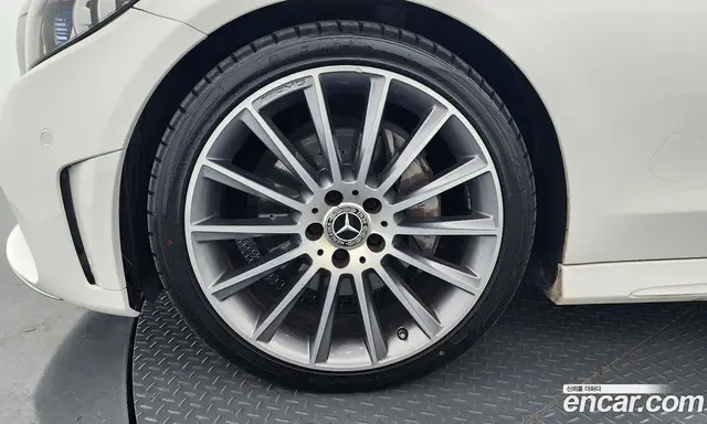 Mercedes-Benz C-Class 2022 2.0 автомат (гидро), миниатюра 4 Mercedes-Benz C-Class 2022 2.0 автомат (гидро), миниатюра 4