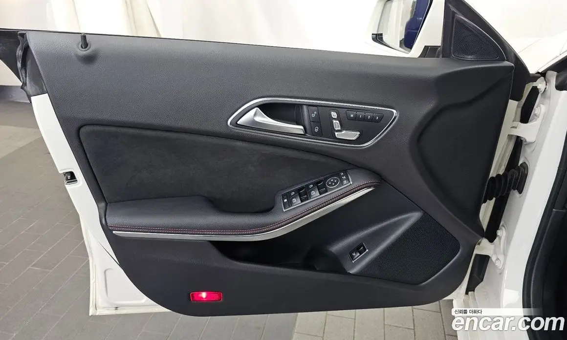 Mercedes-Benz CLA-Class 2018 2.0 автомат (гидро), фото 14