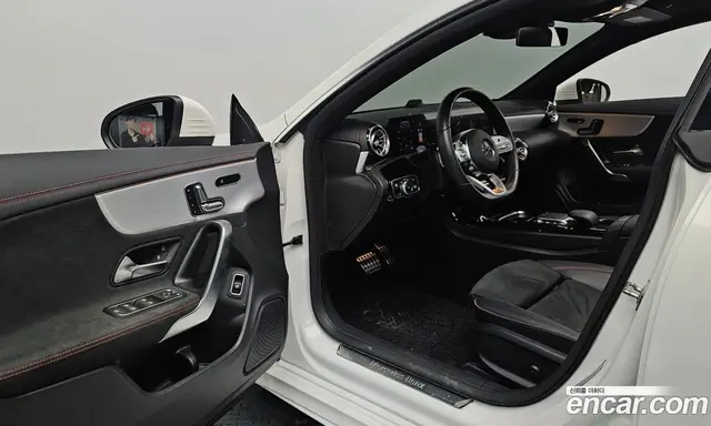 Mercedes-Benz CLA-Class 2020 2.0 автомат (гидро), миниатюра 12