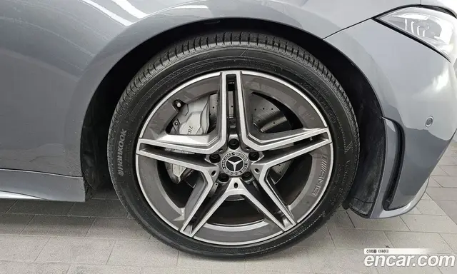 Mercedes-Benz CLS-Class 2019 1.9 автомат (гидро), миниатюра 7