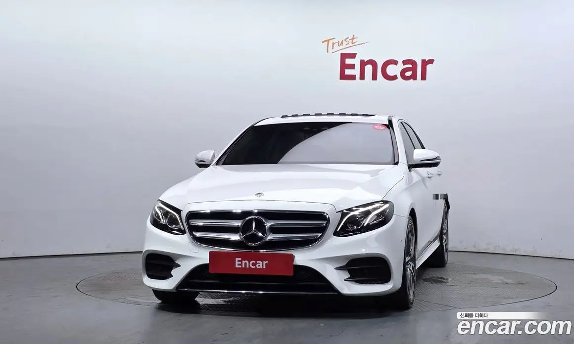 Mercedes-Benz E-Class 2018 2.0 автомат (гидро), фото 3 Mercedes-Benz E-Class 2018 2.0 автомат (гидро), фото 3