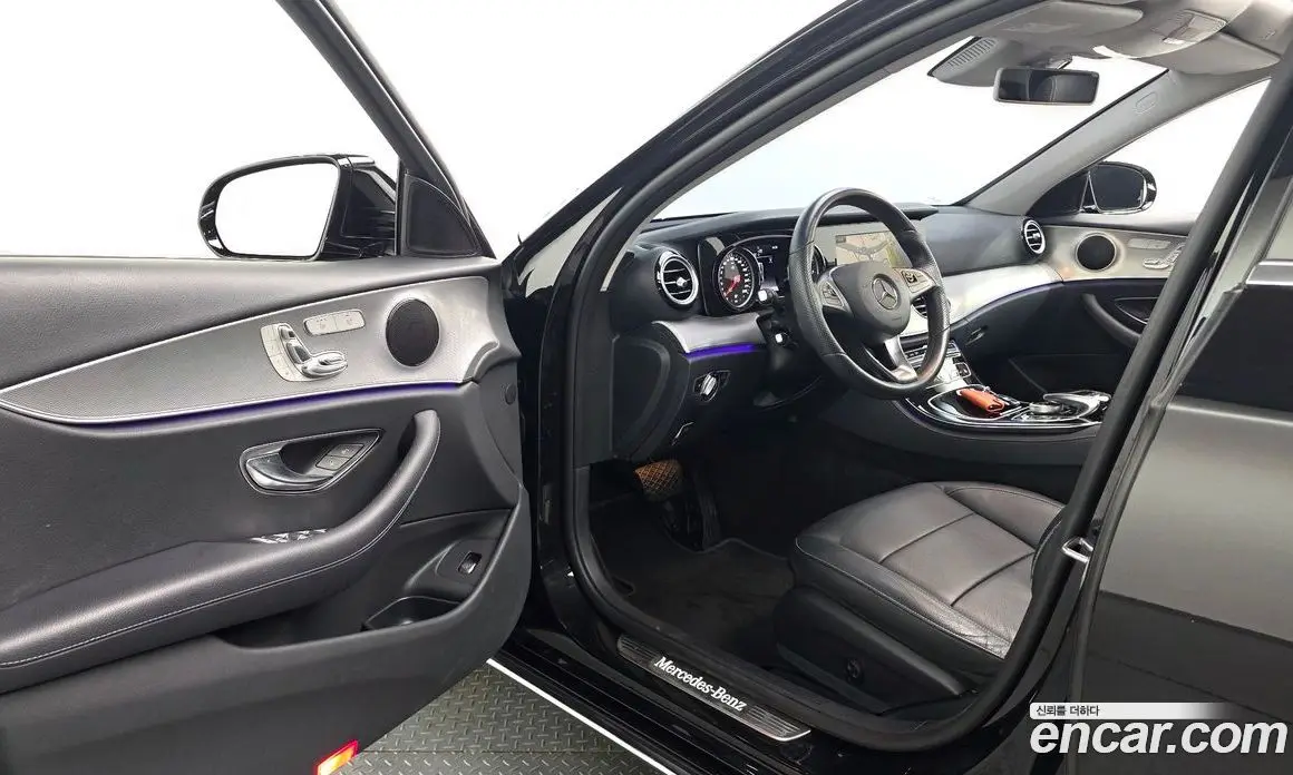 Mercedes-Benz E-Class 2018 2.0 автомат (гидро), фото 13