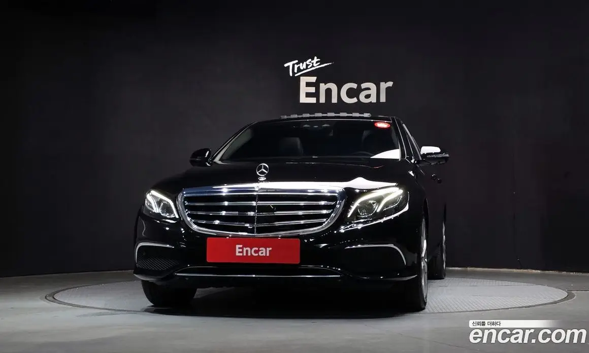 Mercedes-Benz E-Class 2020 2.0 автомат (гидро), фото 3