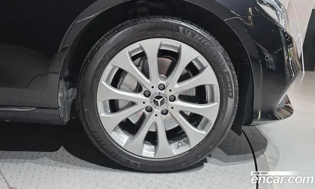 Mercedes-Benz E-Class 2020 2.0 автомат (гидро), миниатюра 7