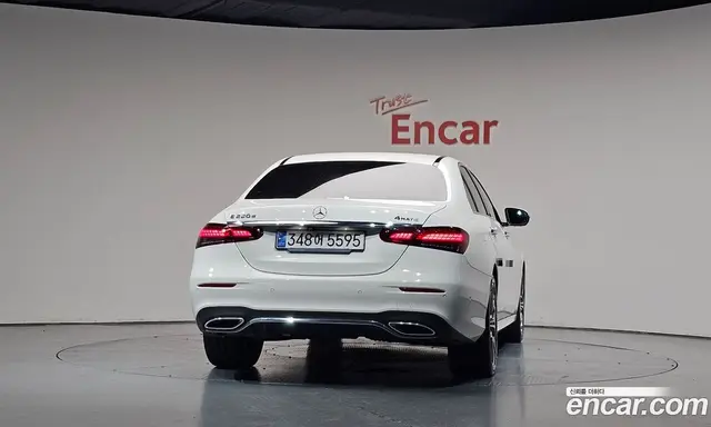 Mercedes-Benz E-Class 2020 1.9 автомат (гидро), миниатюра 3 Mercedes-Benz E-Class 2020 1.9 автомат (гидро), миниатюра 3