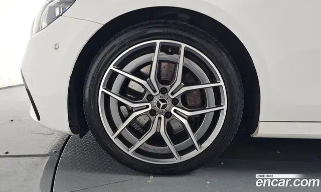 Mercedes-Benz E-Class 2020 1.9 автомат (гидро), миниатюра 4 Mercedes-Benz E-Class 2020 1.9 автомат (гидро), миниатюра 4