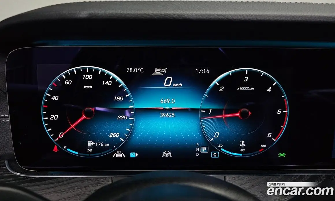 Mercedes-Benz E-Class 2020 1.9 автомат (гидро), фото 10 Mercedes-Benz E-Class 2020 1.9 автомат (гидро), фото 10