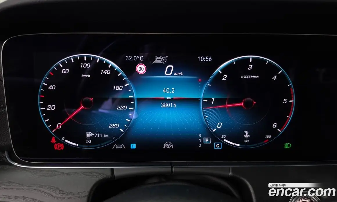 Mercedes-Benz E-Class 2021 1.9 автомат (гидро), фото 11 Mercedes-Benz E-Class 2021 1.9 автомат (гидро), фото 11
