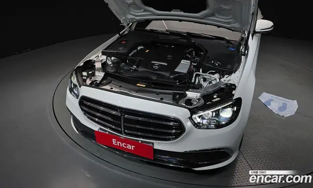 Mercedes-Benz E-Class 2022 2.0 автомат (гидро), миниатюра 6 Mercedes-Benz E-Class 2022 2.0 автомат (гидро), миниатюра 6