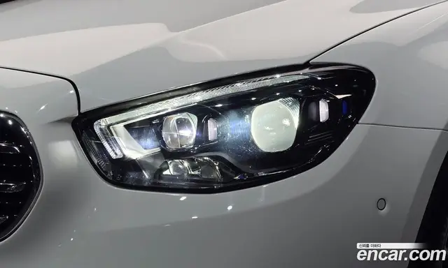 Mercedes-Benz E-Class 2022 2.0 автомат (гидро), миниатюра 8 Mercedes-Benz E-Class 2022 2.0 автомат (гидро), миниатюра 8