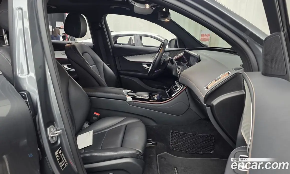 Mercedes-Benz EQC 2020 0.2 автомат (гидро), фото 17