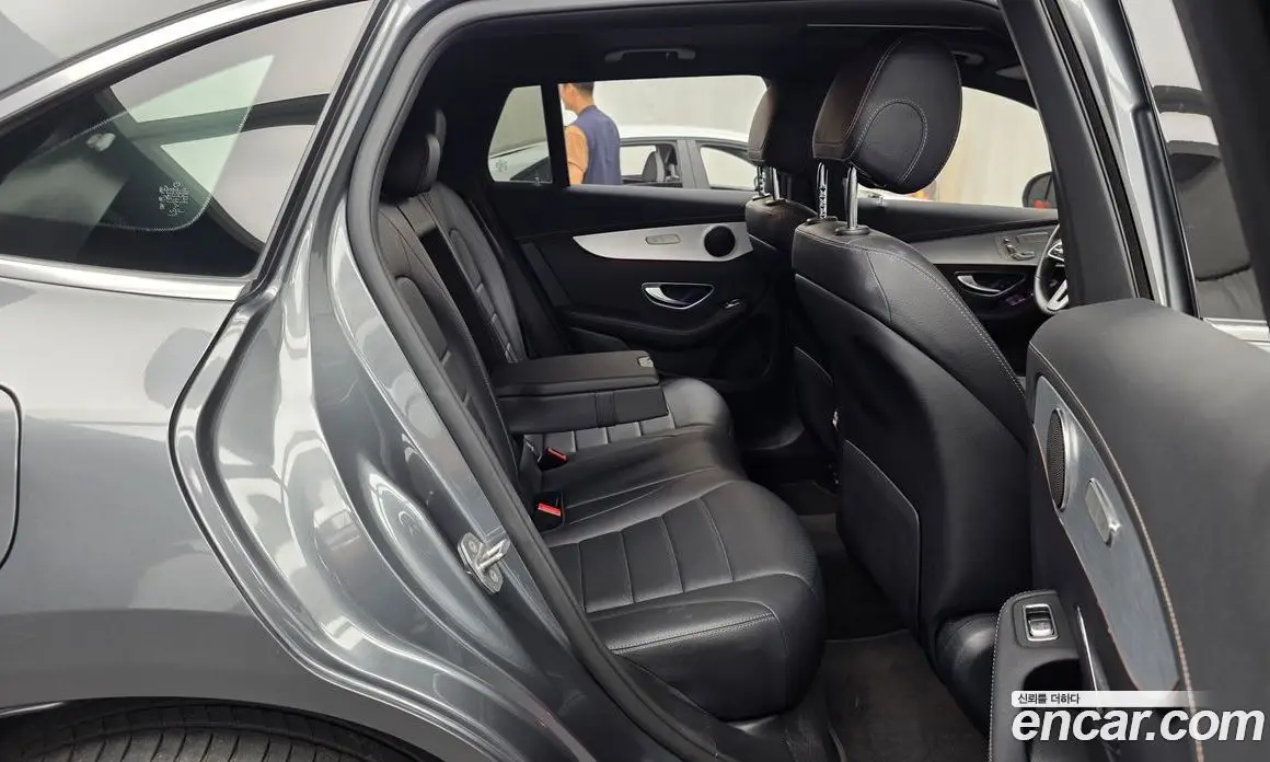 Mercedes-Benz EQC 2020 0.2 автомат (гидро), фото 18