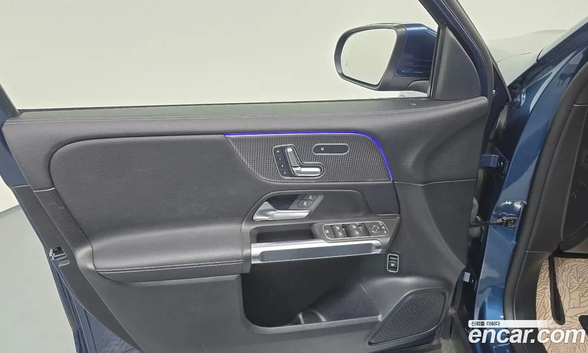 Mercedes-Benz GLB-Class 2021 2.0 автомат (гидро), фото 14