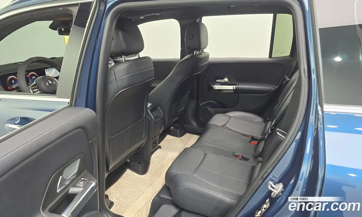 Mercedes-Benz GLB-Class 2021 2.0 автомат (гидро), фото 17