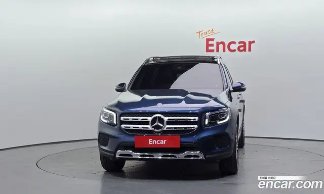 Mercedes-Benz GLB-Class 2021 2.0 автомат (гидро), миниатюра 3