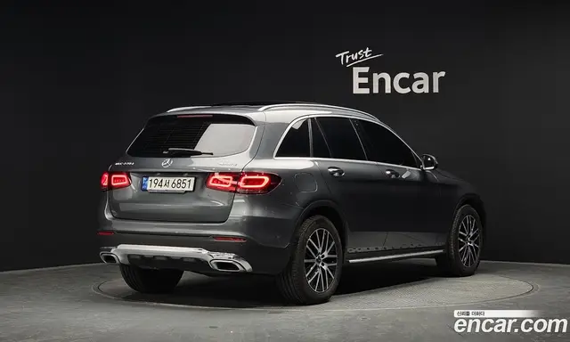 Mercedes-Benz GLC-Class 2021 1.9 автомат (гидро), миниатюра 2