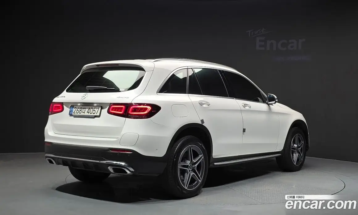 Mercedes-Benz GLC-Class 2022 2.0 автомат (гидро), фото 2 Mercedes-Benz GLC-Class 2022 2.0 автомат (гидро), фото 2