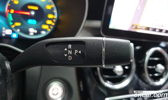 Mercedes-Benz GLC-Class 2022 2.0 автомат (гидро), миниатюра 12