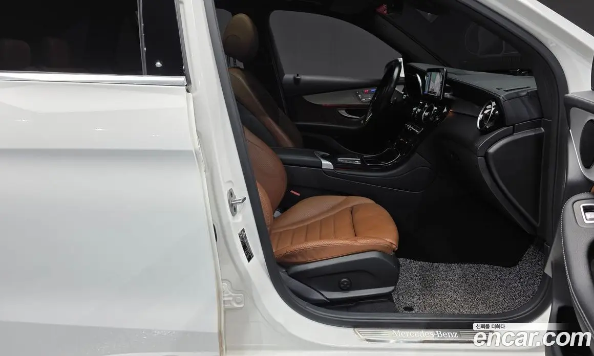 Mercedes-Benz GLC-Class 2022 2.0 автомат (гидро), фото 16 Mercedes-Benz GLC-Class 2022 2.0 автомат (гидро), фото 16