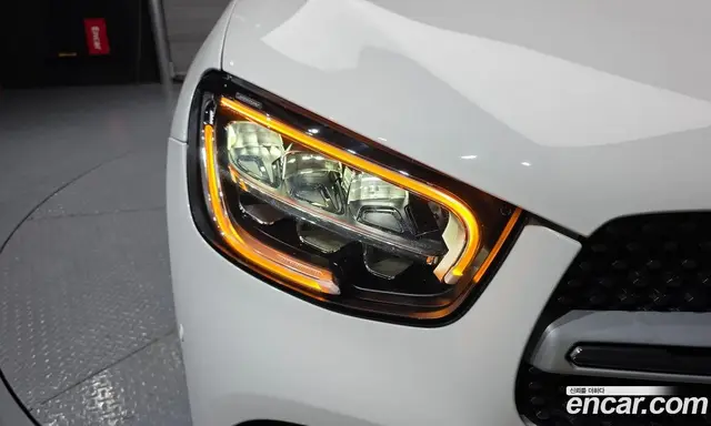 Mercedes-Benz GLC-Class 2022 2.0 автомат (гидро), миниатюра 8 Mercedes-Benz GLC-Class 2022 2.0 автомат (гидро), миниатюра 8