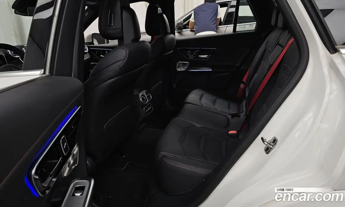 Mercedes-Benz GLC-Class 2025 2.0 автомат (гидро), фото 16