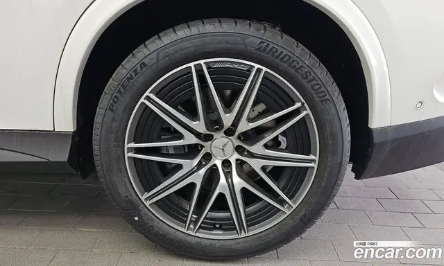 Mercedes-Benz GLC-Class 2025 2.0 автомат (гидро), миниатюра 7