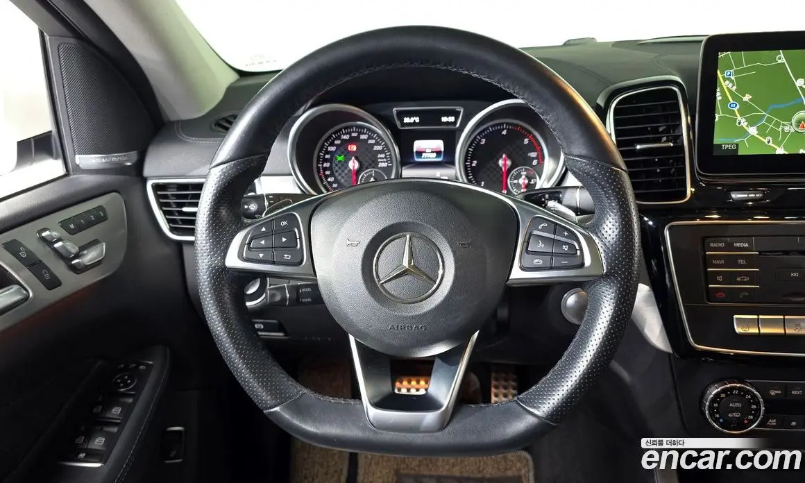 Mercedes-Benz GLE-Class 2017 3.0 автомат (гидро), фото 14