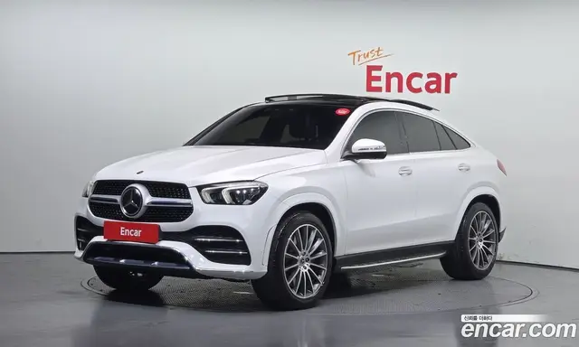Mercedes-Benz GLE-Class, 2023, 63 877 км