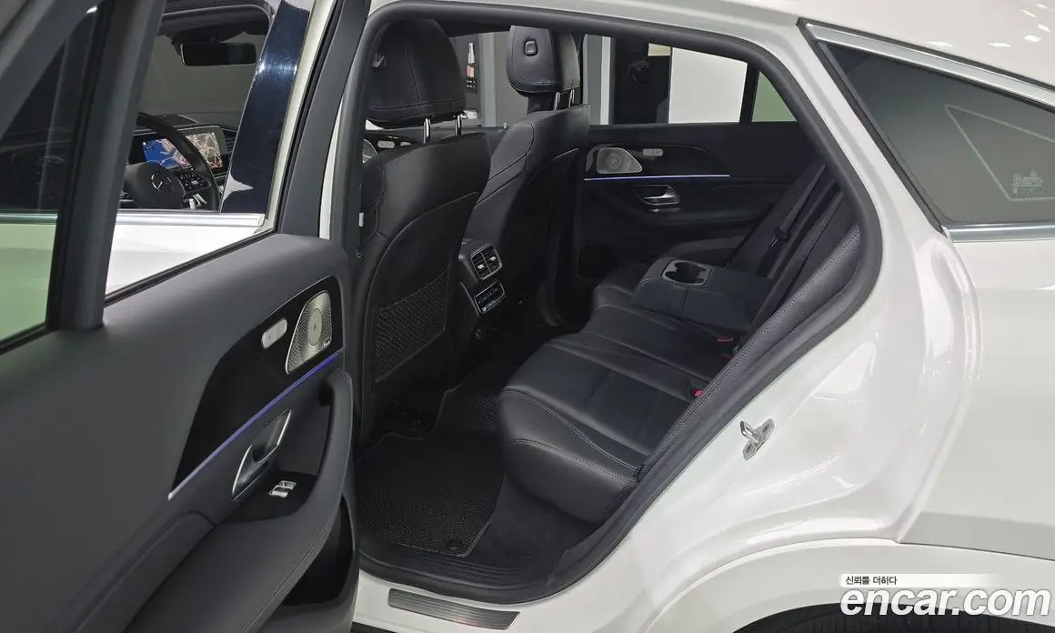 Mercedes-Benz GLE-Class 2023 2.9 автомат (гидро), фото 16