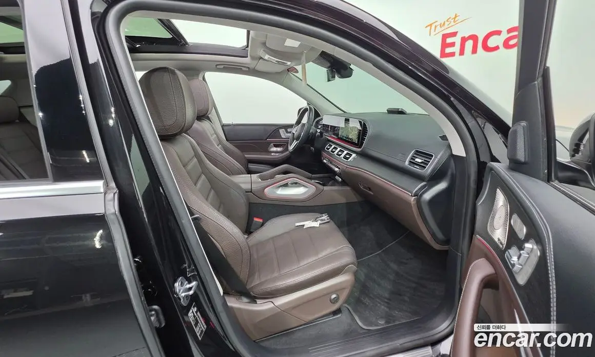 Mercedes-Benz GLE-Class 2023 3.0 автомат (гидро), фото 13